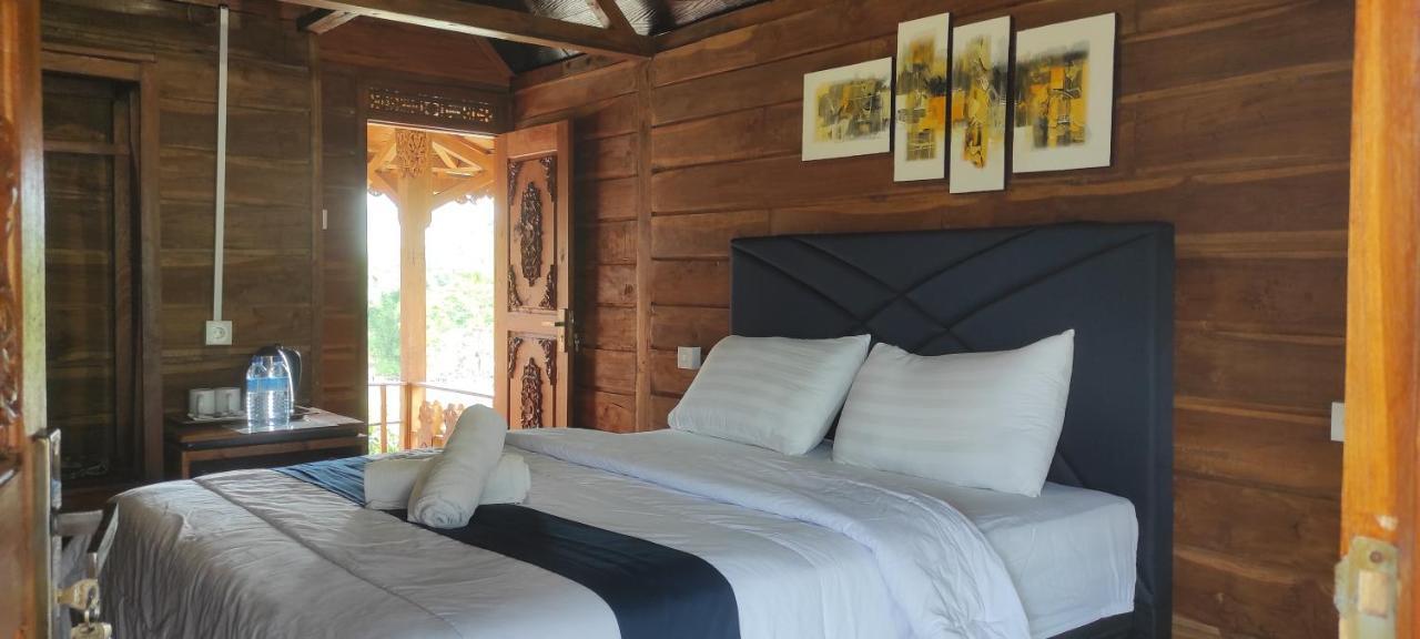 Rinjani Hill Hotel サンバラン・ラワン エクステリア 写真