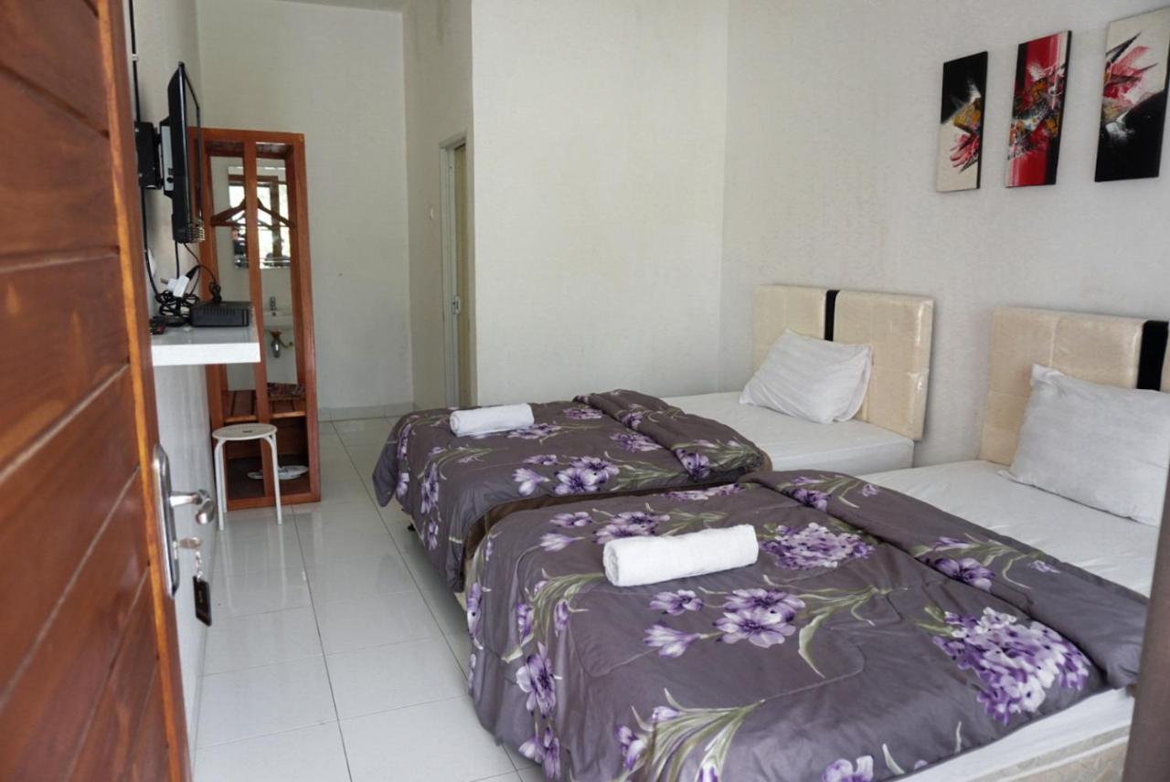 Rinjani Hill Hotel サンバラン・ラワン エクステリア 写真