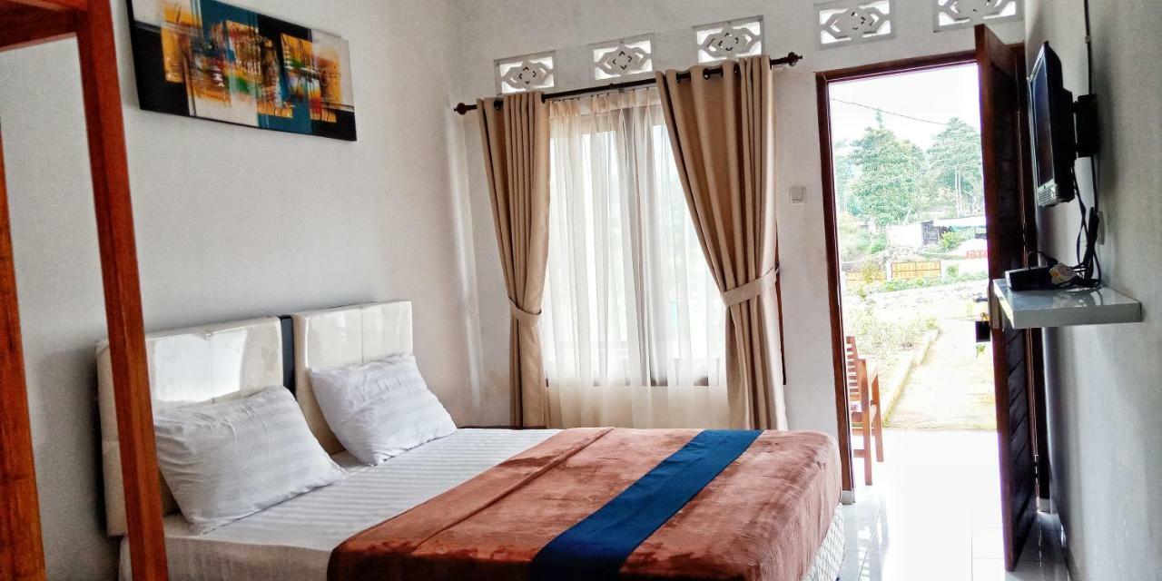 Rinjani Hill Hotel サンバラン・ラワン エクステリア 写真